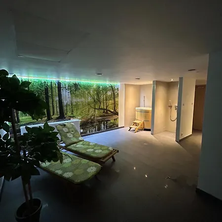 Czarna Gora Apartment