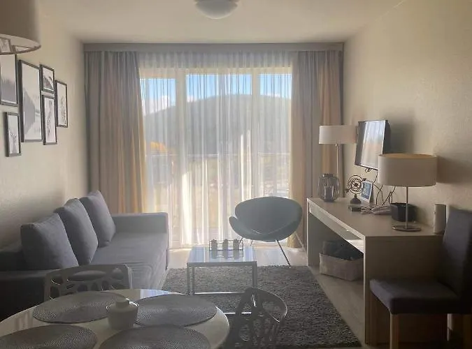 Czarna Gora Apartment